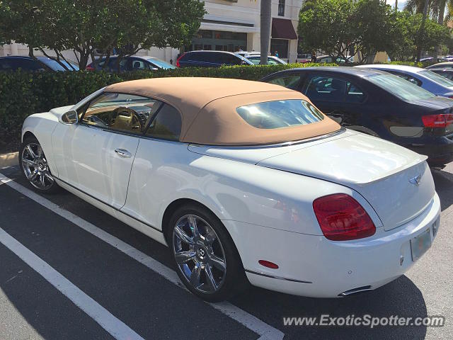 Bentley Continental spotted in Palm B. Gardens, Florida