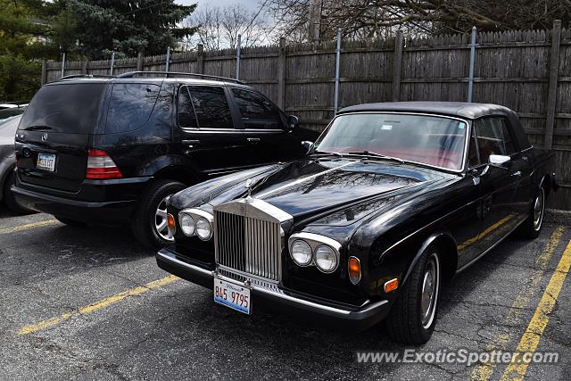 Rolls-Royce Corniche spotted in Hinsdale, Illinois