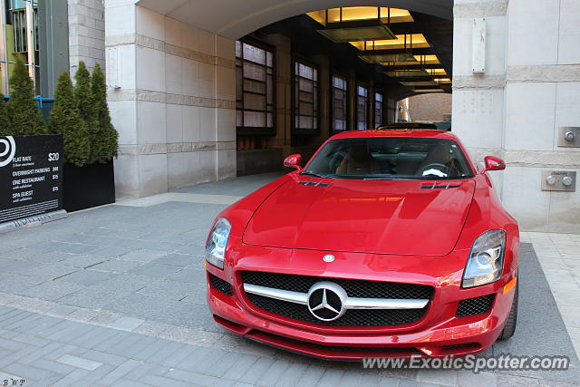 Mercedes SLS AMG spotted in Toronto, Canada