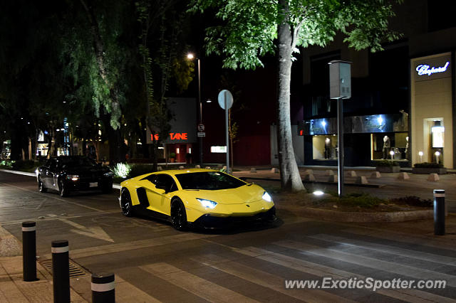 Lamborghini Aventador spotted in Mexico City, Mexico