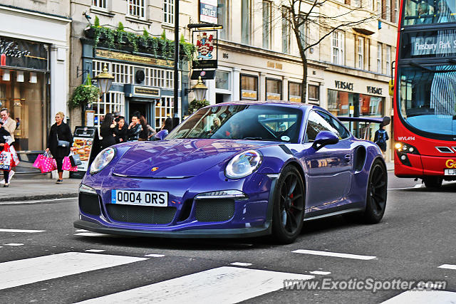 Porsche 911 GT3 spotted in London, United Kingdom