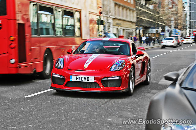 Porsche Cayman GT4 spotted in London, United Kingdom