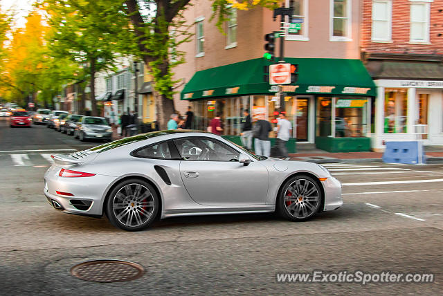 Porsche 911 Turbo spotted in Arlington, Virginia