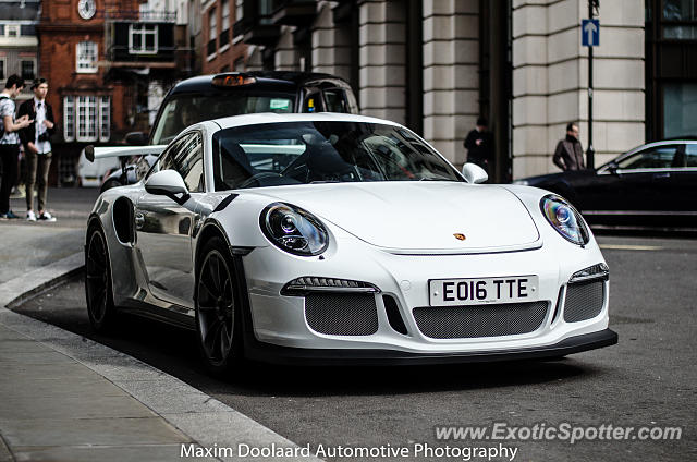 Porsche 911 GT3 spotted in London, United Kingdom