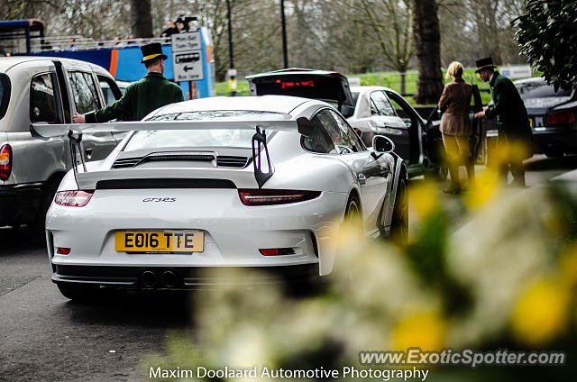 Porsche 911 GT3 spotted in London, United Kingdom