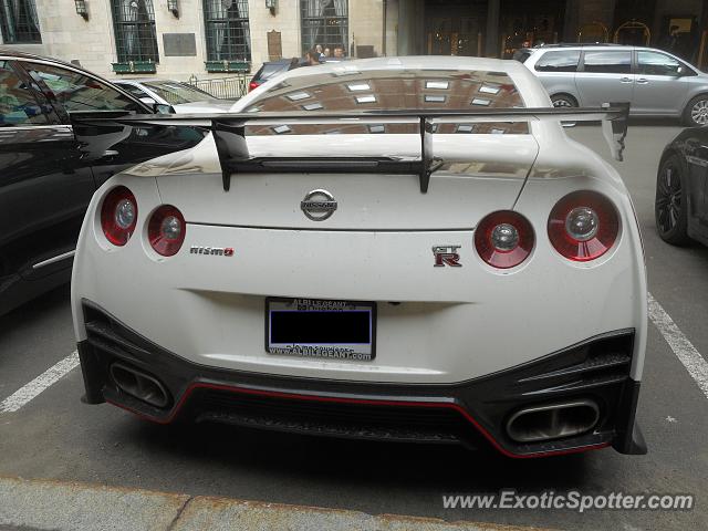 Nissan GT-R spotted in Old Québec, Canada