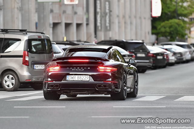 Porsche 911 Turbo spotted in Warsaw, Poland