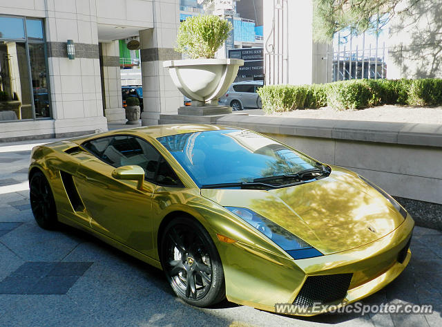 Lamborghini Gallardo spotted in Toronto, Canada