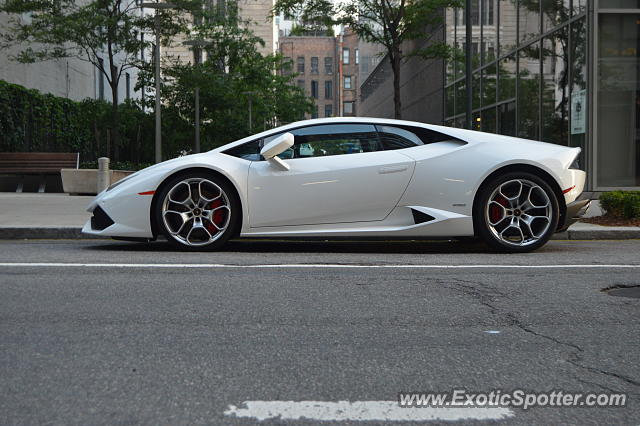 Lamborghini Huracan spotted in Manhattan, New York