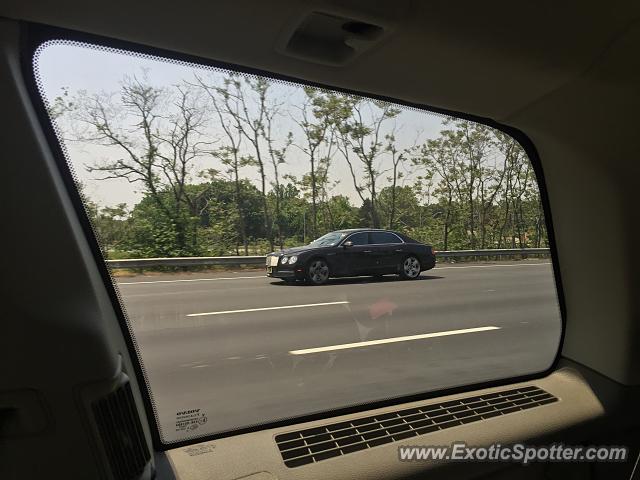 Bentley Flying Spur spotted in Flemington, New Jersey