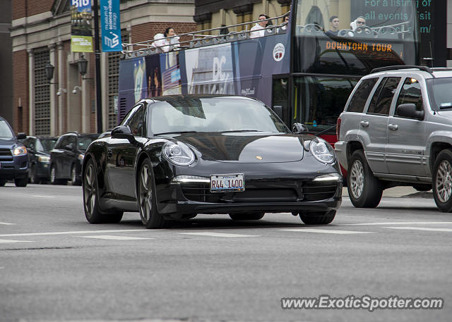 Porsche 911 spotted in Chicago, Illinois