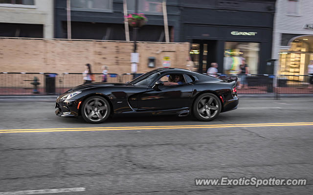 Dodge Viper spotted in Arlington, Virginia