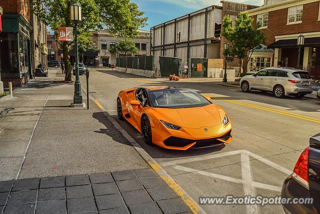 Lamborghini Huracan spotted in Birmingham, Michigan