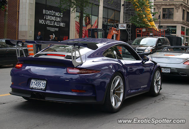 Porsche 911 GT3 spotted in Montreal, Canada