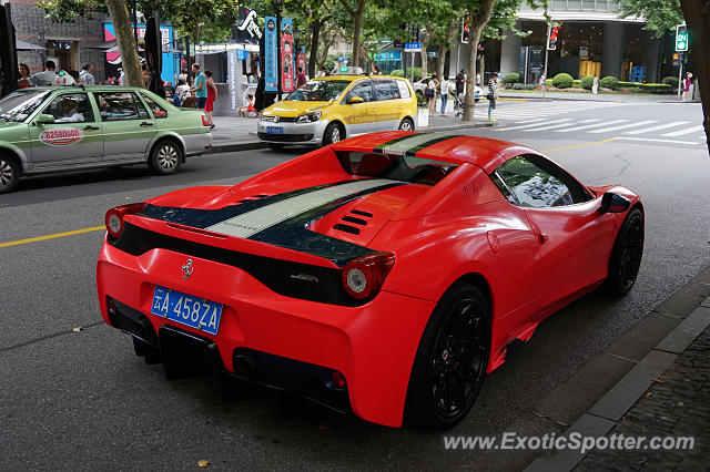 Ferrari 458 Italia spotted in Shanghai, China