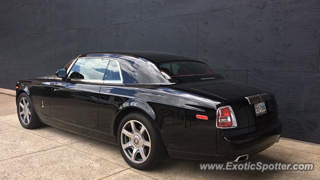 Rolls-Royce Phantom spotted in Houston, Texas