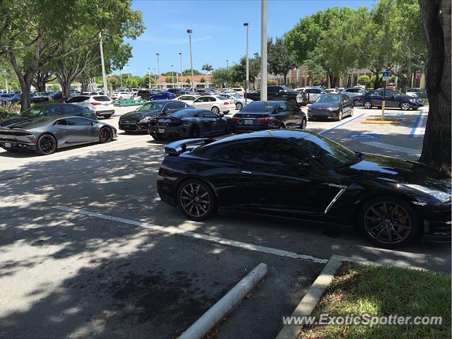 Mclaren 675LT spotted in Miami, Florida