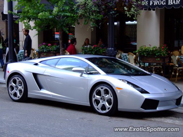 Lamborghini Gallardo spotted in Chicago, Illinois