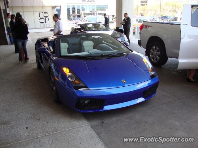 Lamborghini Gallardo spotted in Houston, Texas