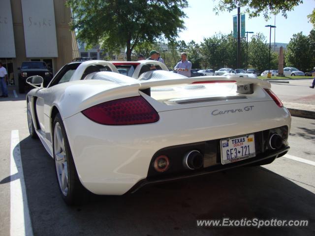 Porsche Carrera GT spotted in Houston, Texas