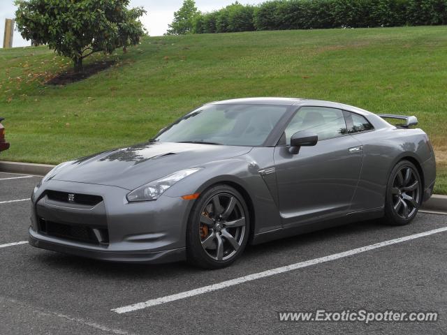 Nissan Skyline spotted in Cool Springs, Tennessee