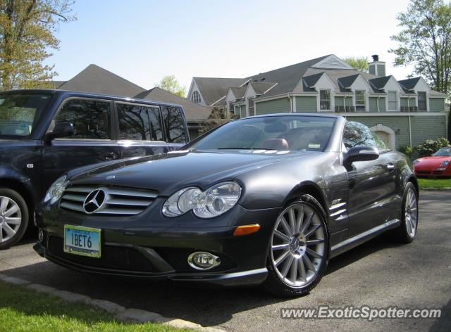 Mercedes SL600 spotted in Greenwich, Connecticut