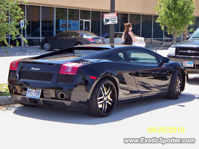 Lamborghini Gallardo spotted in Kemah, Texas