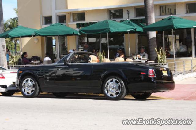 Rolls Royce Phantom spotted in Miami, Florida