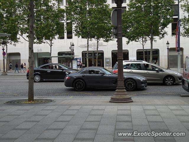 Mercedes SLS AMG spotted in Paris, France