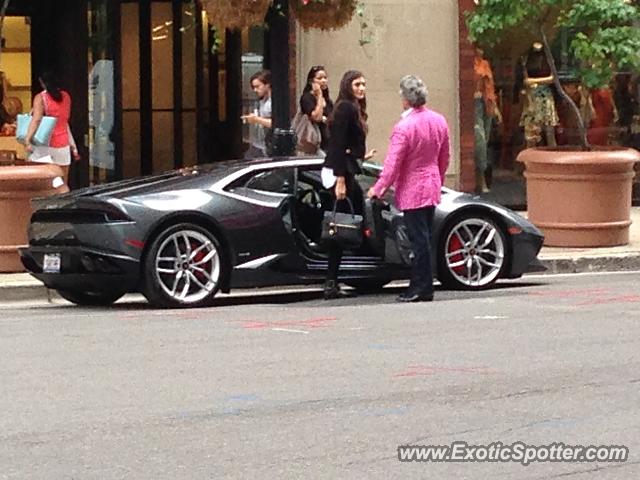 Lamborghini Huracan spotted in Chicago, Illinois