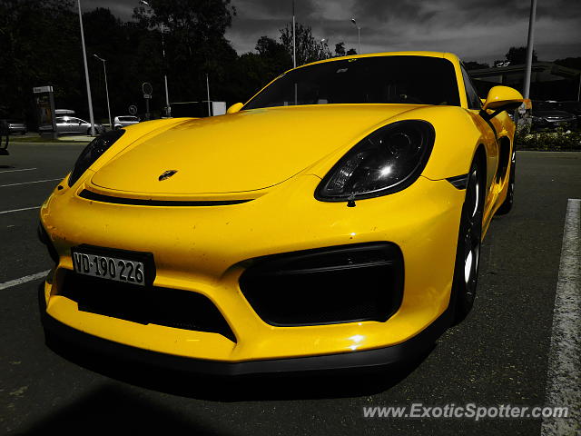 Porsche Cayman GT4 spotted in Highway, France