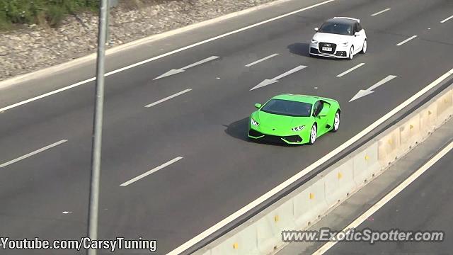 Lamborghini Huracan spotted in Santiago, Chile