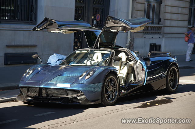 Pagani Huayra spotted in Paris, France