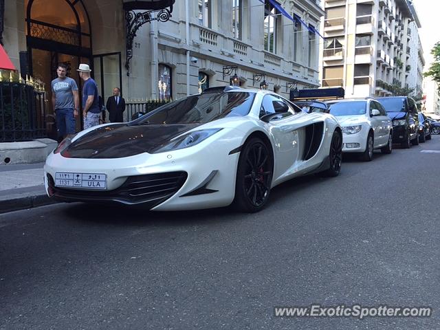 Mclaren MP4-12C spotted in Paris, France