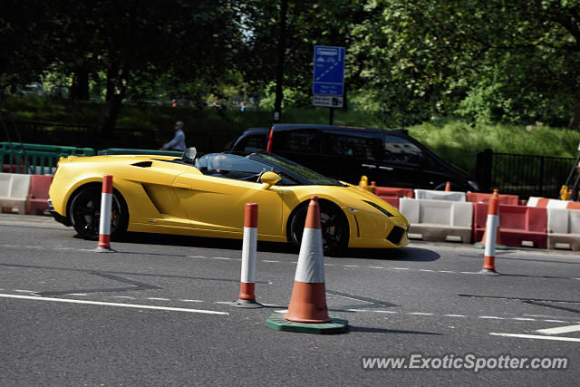 Lamborghini Gallardo spotted in London, United Kingdom