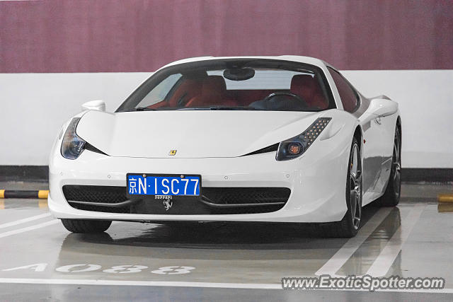 Ferrari 458 Italia spotted in Beijing, China