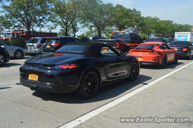 Porsche 911 GT3 spotted in Manhattan, New York