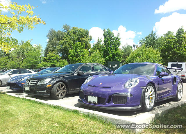 Porsche 911 GT3 spotted in Woodbridge, Canada