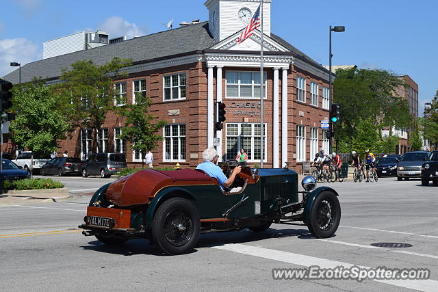 Other Vintage spotted in Winnetka, Illinois