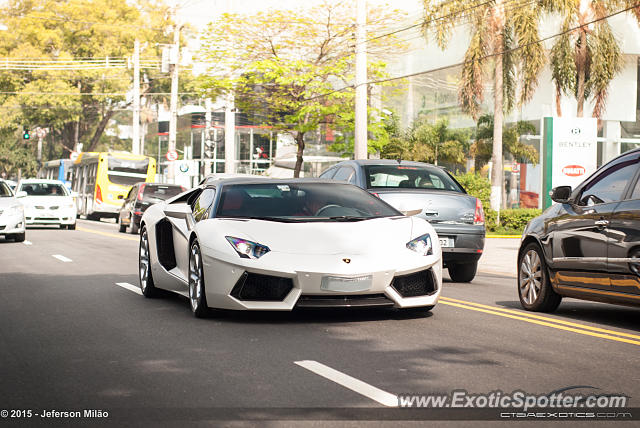 Lamborghini Aventador spotted in São Paulo, Brazil