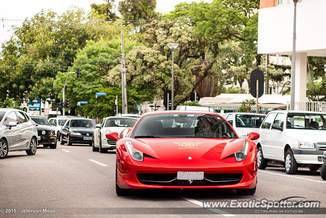 Ferrari 458 Italia spotted in Curitiba, Brazil