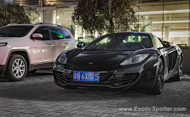 Mclaren MP4-12C spotted in Beijing, China