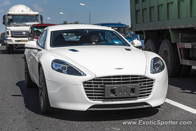 Aston Martin Rapide spotted in Beijing, China