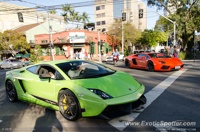 Lamborghini Gallardo spotted in Curitiba, Brazil