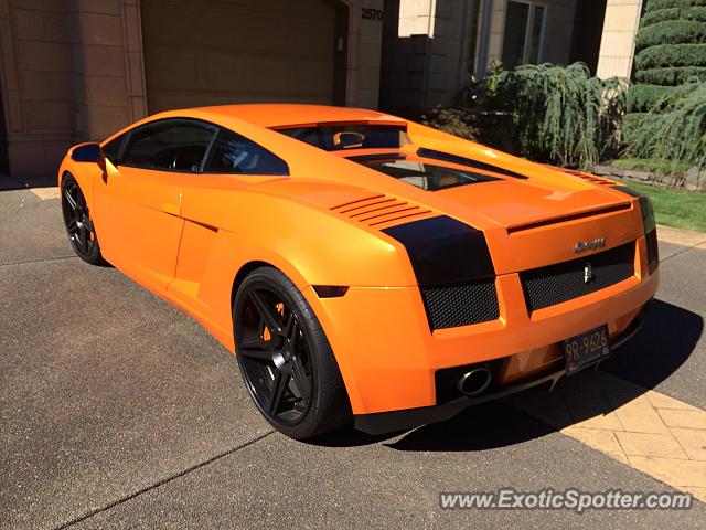 Lamborghini Gallardo spotted in Portland, Oregon