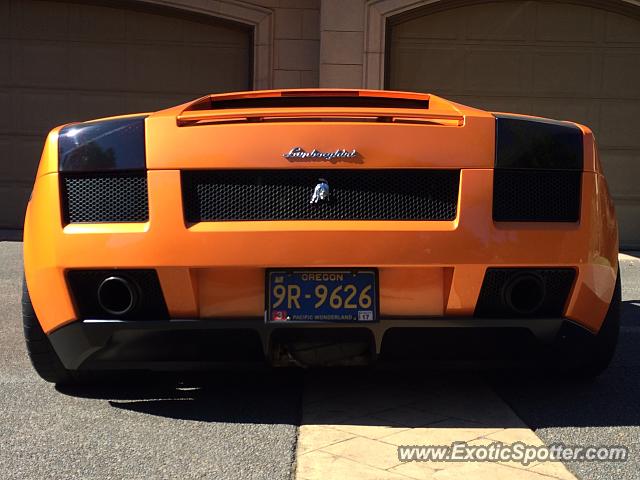 Lamborghini Gallardo spotted in Portland, Oregon