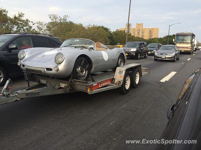 Other Vintage spotted in Highway, New Jersey