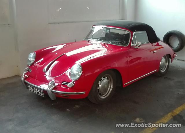 Porsche 356 spotted in Carpentras, France