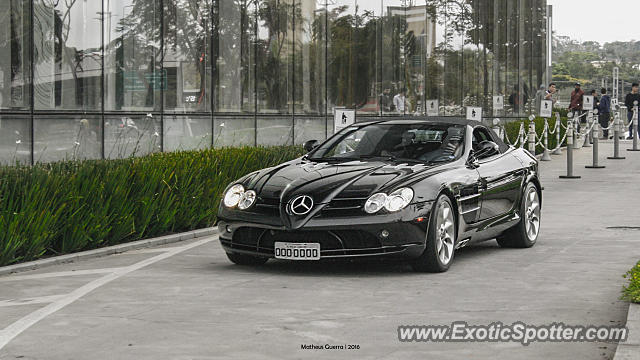 Mercedes SLR spotted in São Paulo, Brazil