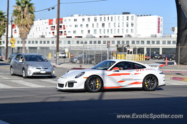 Porsche 911 GT3 spotted in Los Angeles, California